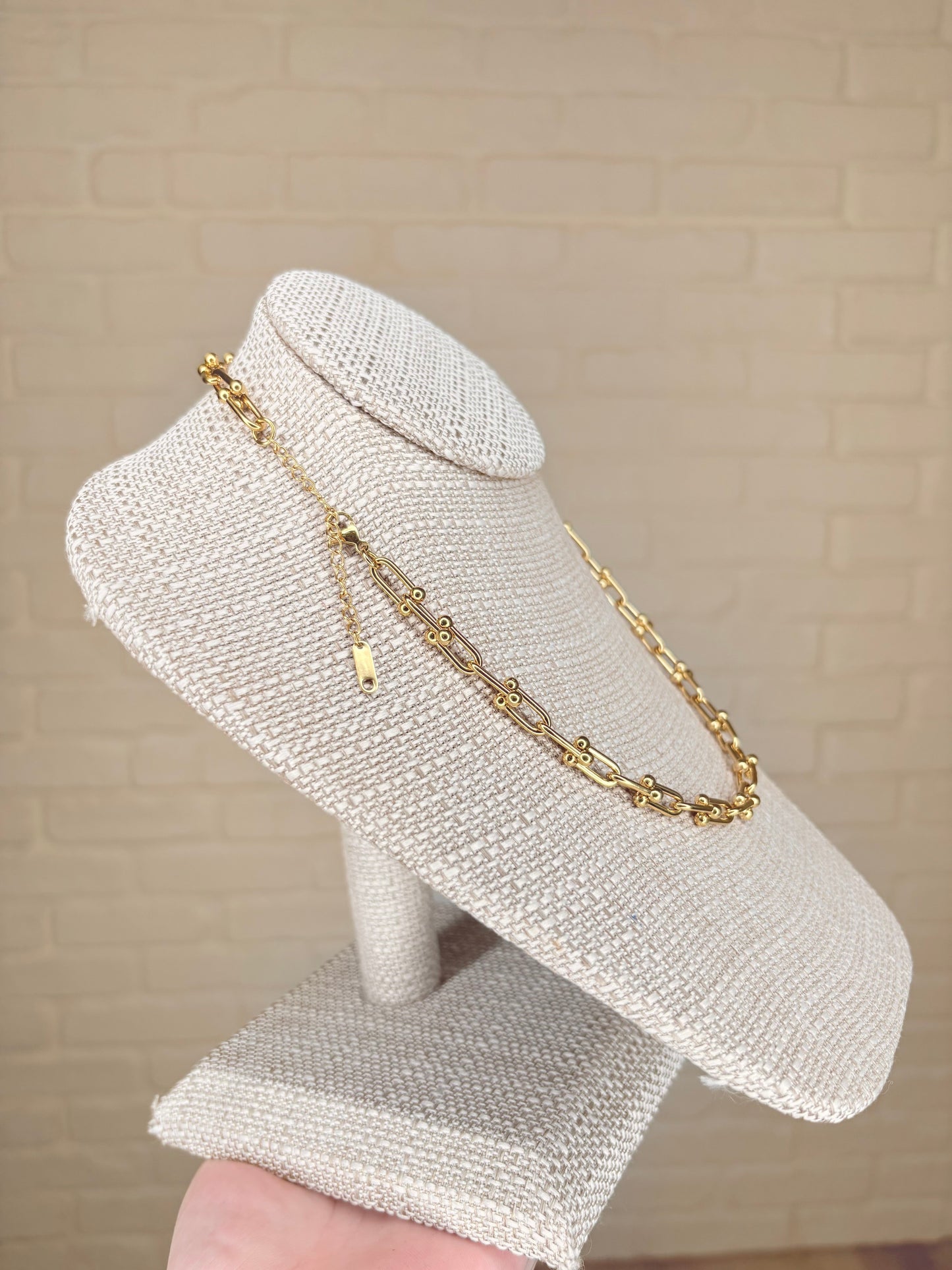Closest Link Necklace – Effortless Elegance with a Personal Touch