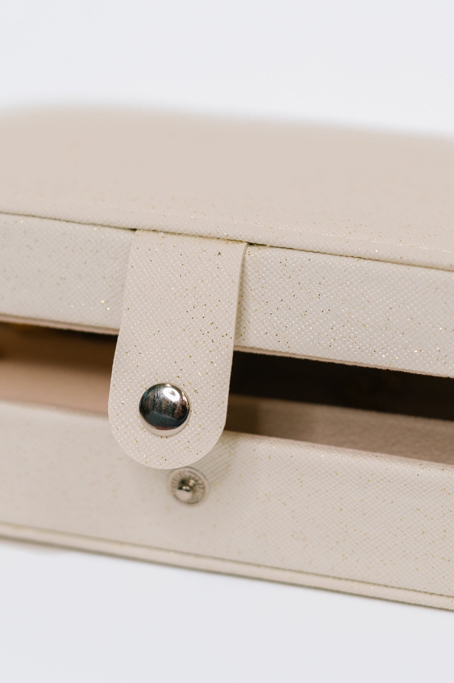 Everywhere In Between Jewelry Organizer at Curbside Boutique