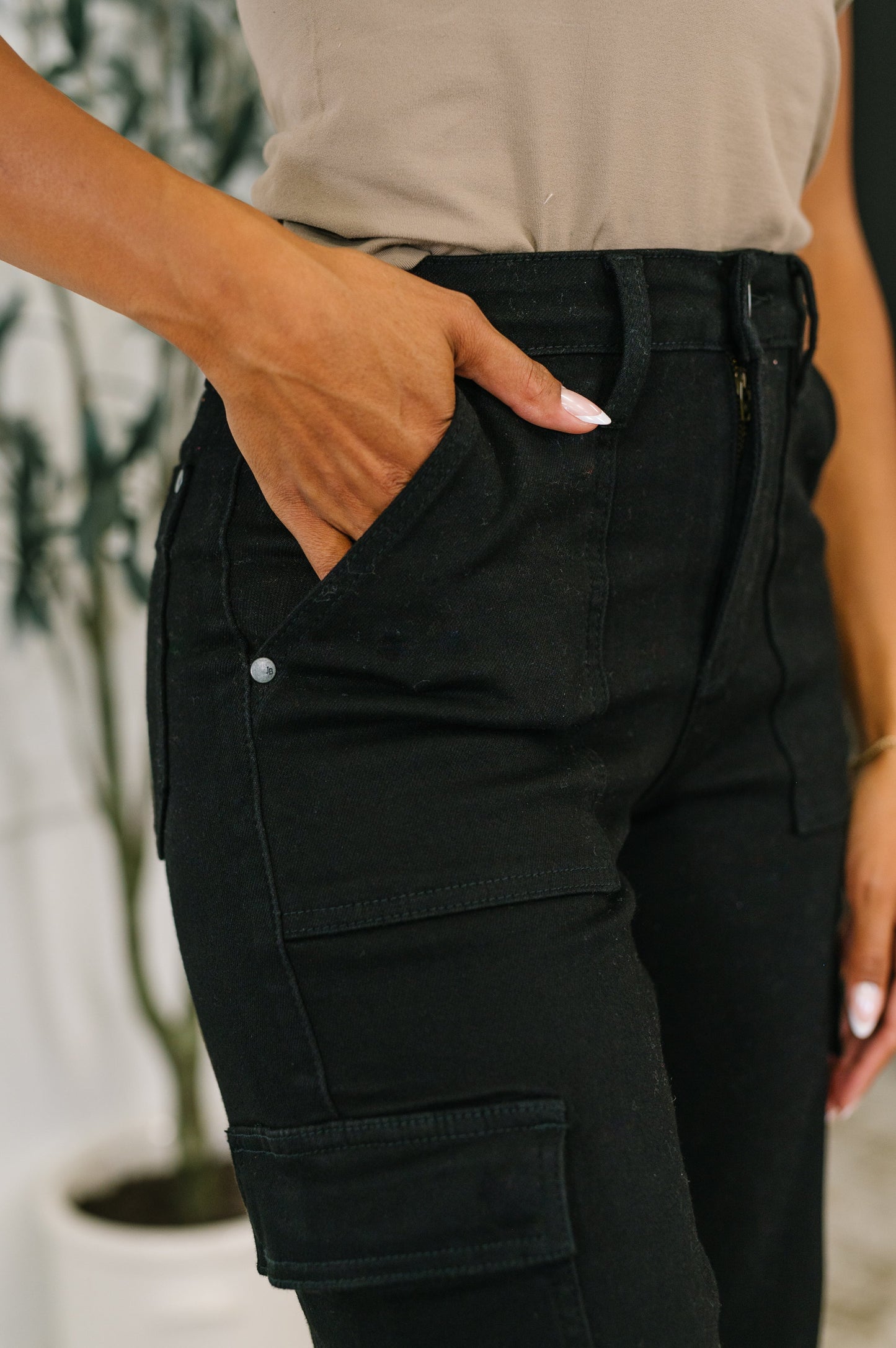 Keira High Waist Cargo Wide in Black at Curbside Boutique