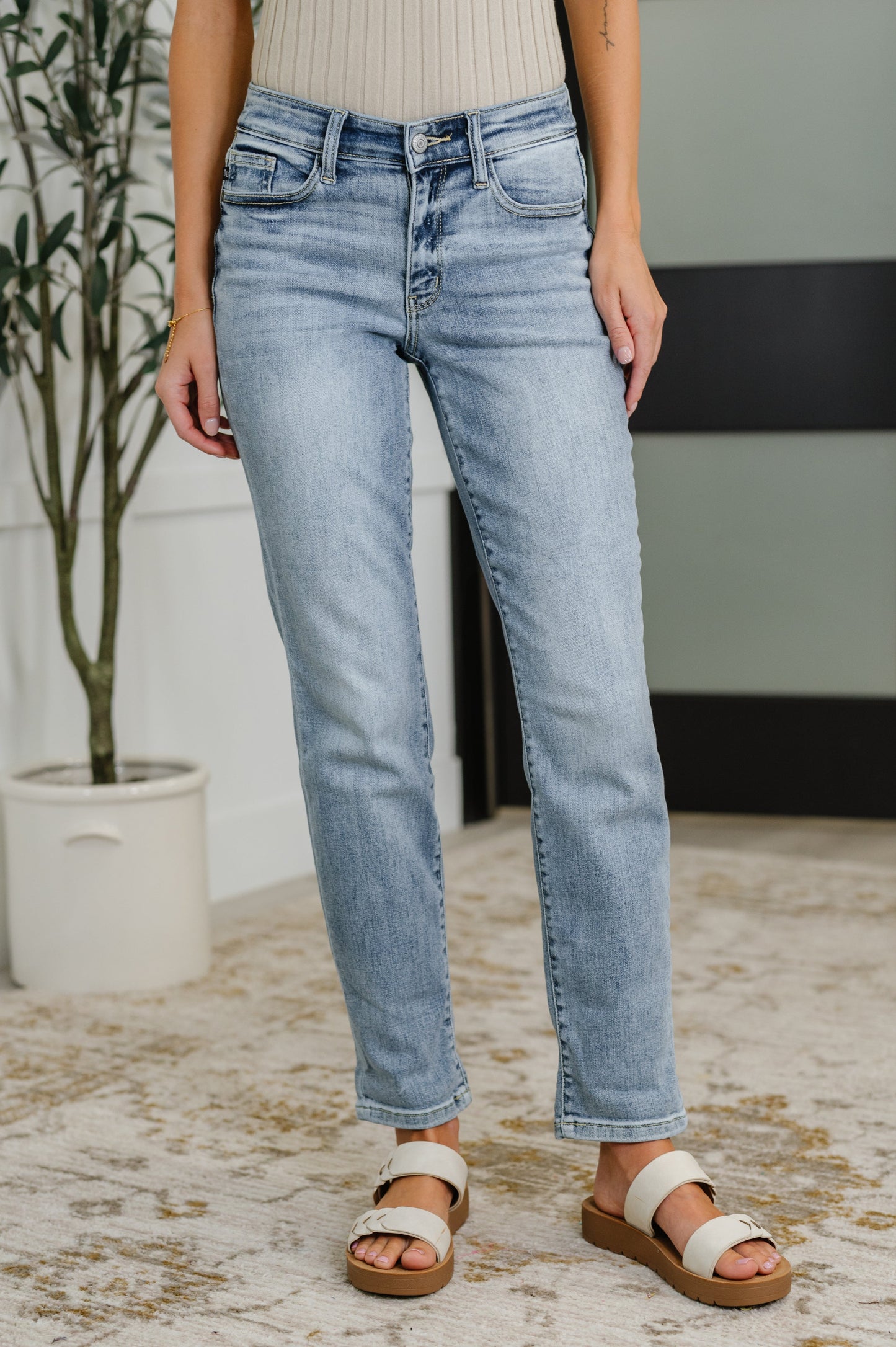 Mallory Mid Rise Bleach Wash Boyfriend Jeans at Curbside Boutique
