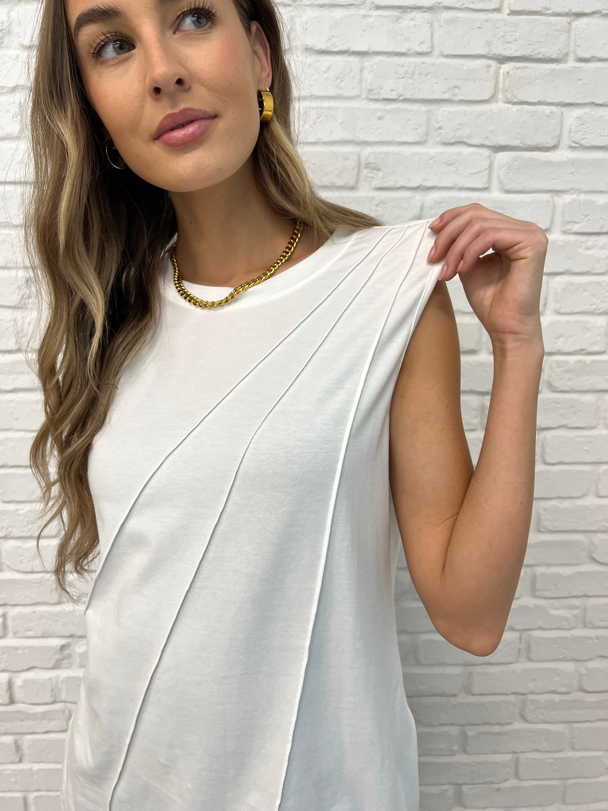 New Normal Pleat Detail Sleeveless Top – Effortless Chic for Every Day