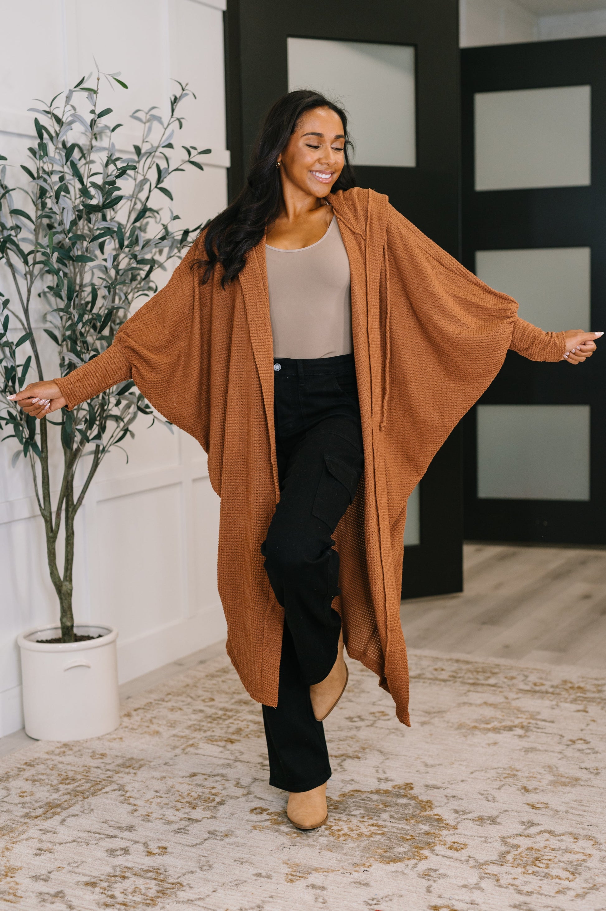 Pamper Travel Hooded Cardigan in Chestnut at Curbside Boutique