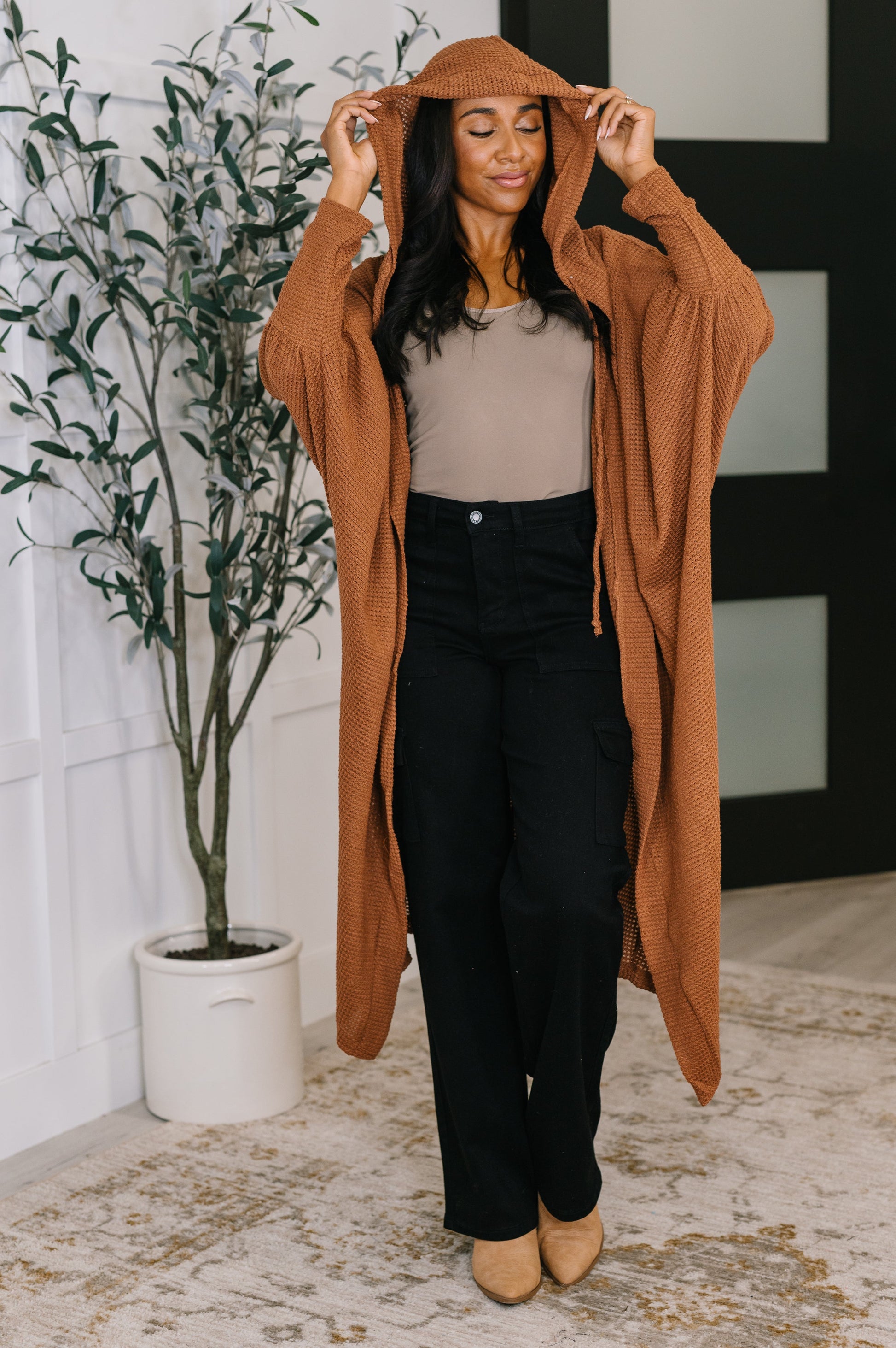 Pamper Travel Hooded Cardigan in Chestnut at Curbside Boutique