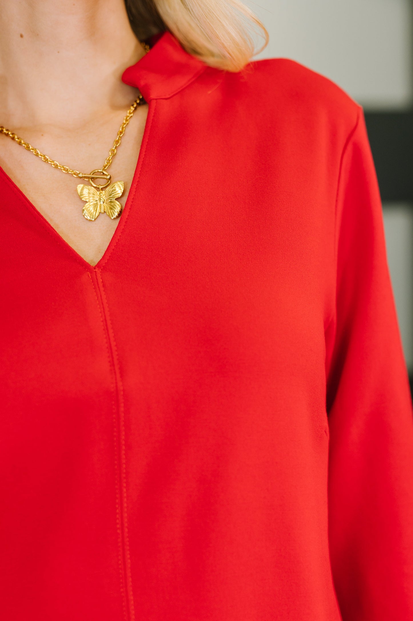 Portfolio Quarter Sleeve Dress in Red at Curbside Boutique