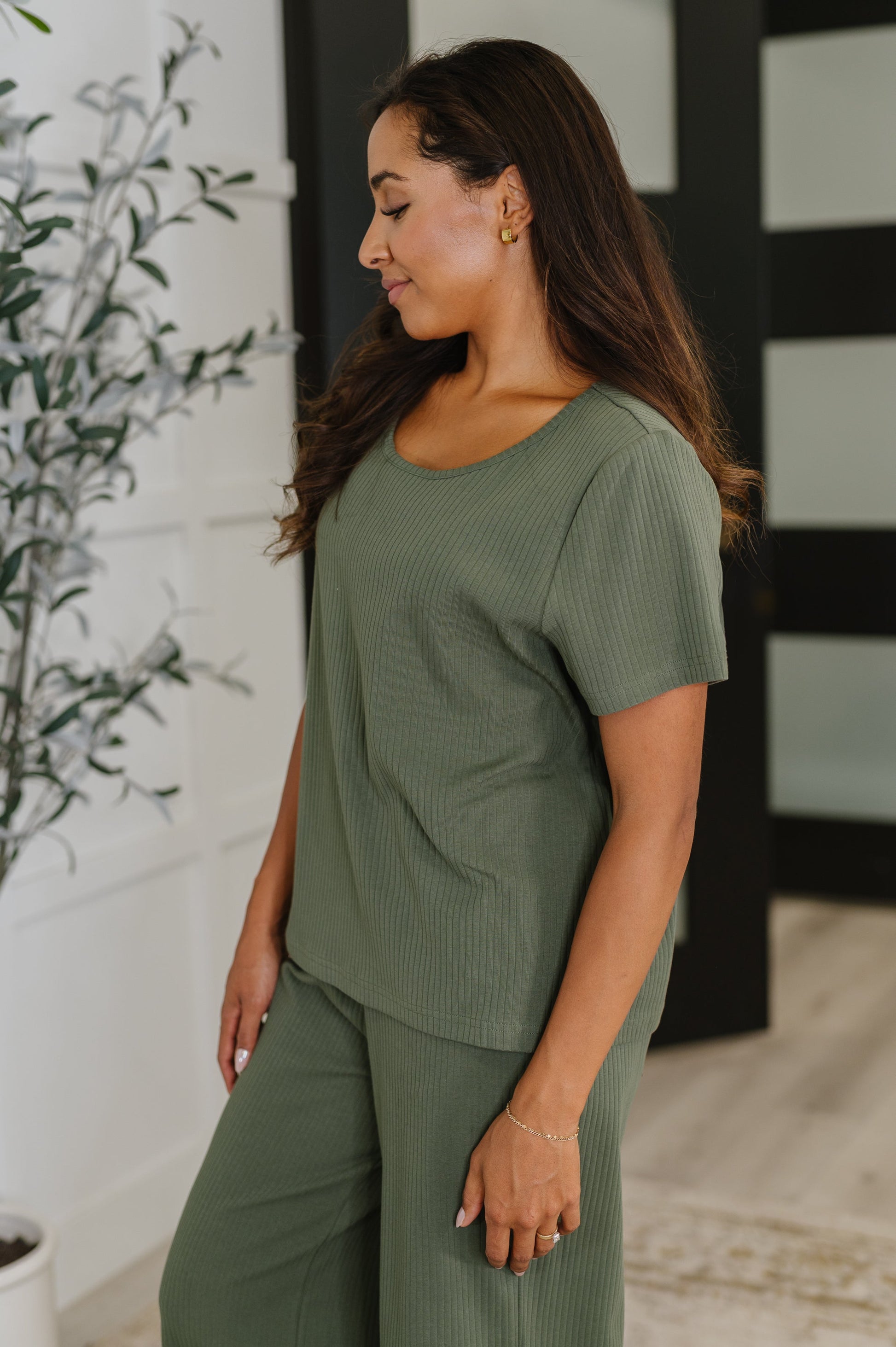 Thyme Boxy Tee in Dusty Pine at Curbside Boutique